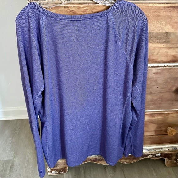 Women’s LSU Tigers Cutter & Buck Long Sleeve Victory V Neck DryTec Shirt Size XL - Picture 3 of 9